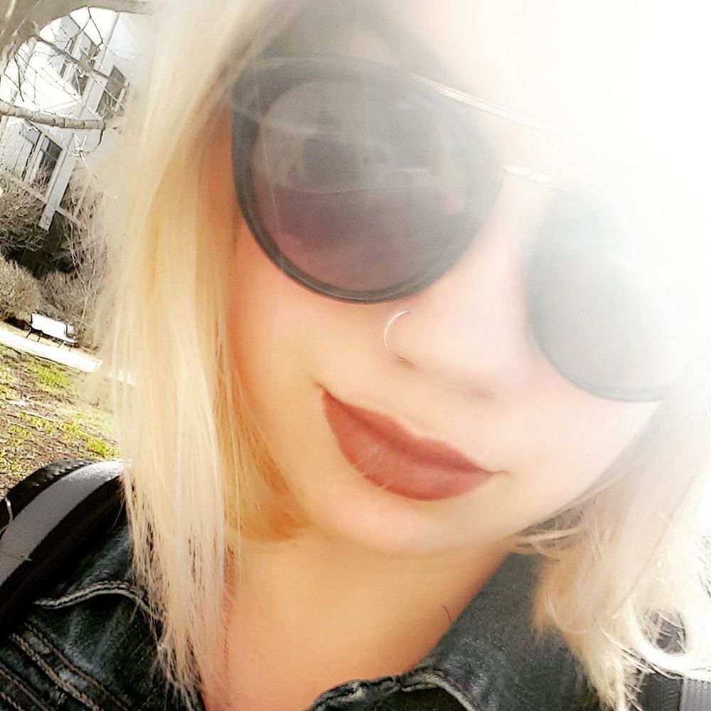 Meet your Posher, Sara